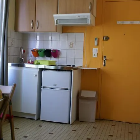 Au Coeur De Bourg Csm Appartement Courseulles-sur-Mer Buitenkant foto