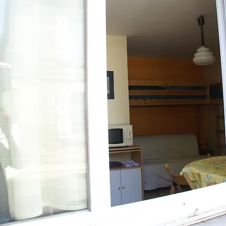 Au Coeur De Bourg Csm Appartement Courseulles-sur-Mer Buitenkant foto